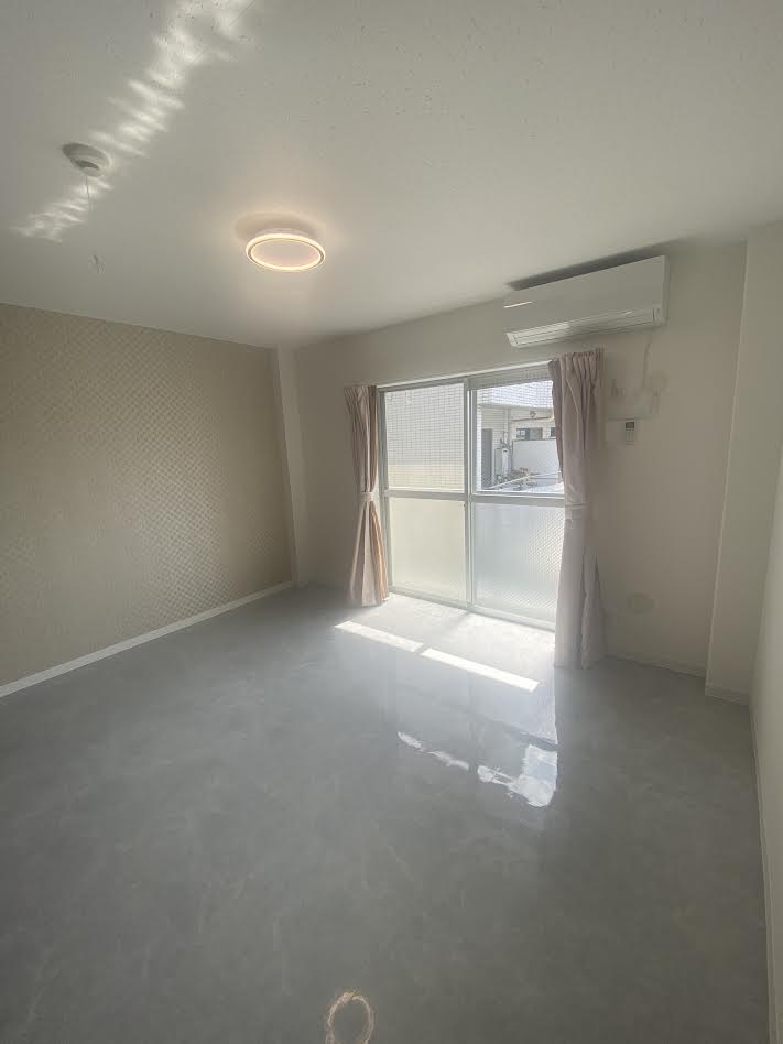 ジュネスアルーユ201号室