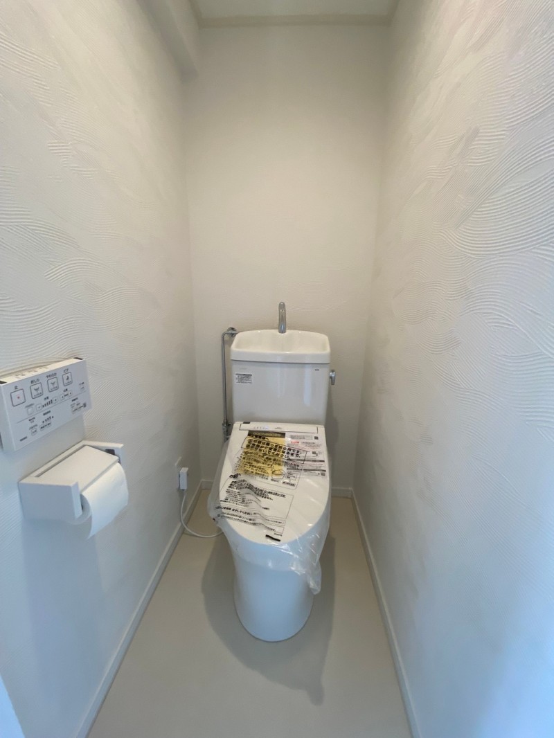 サンライズマンション河辺203号室