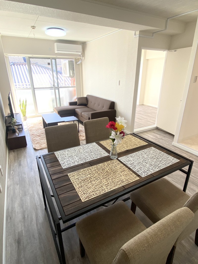 サンライズマンション河辺203号室